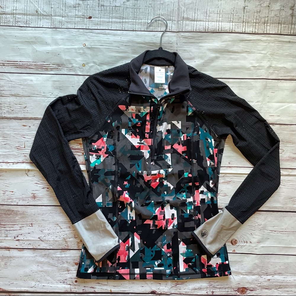 Body Glove Women’s Long Sleeve rash guard top size XS